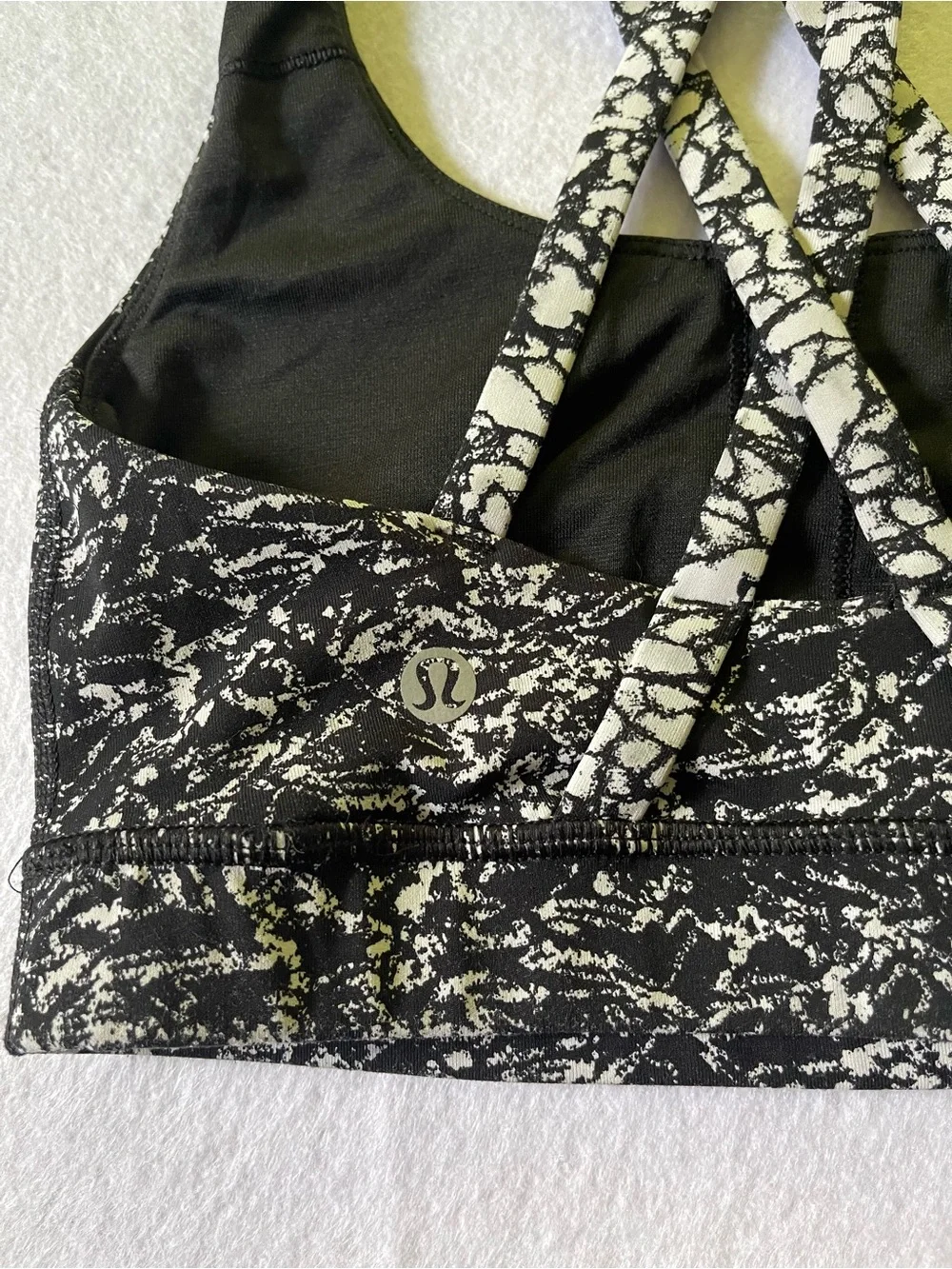Lululemon athletica Black & White Crisscross Sports Bra